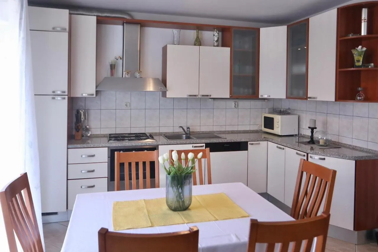 Apartman Ivana Apartment Split